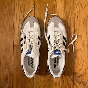 Adidas Sambas - Women’s 9